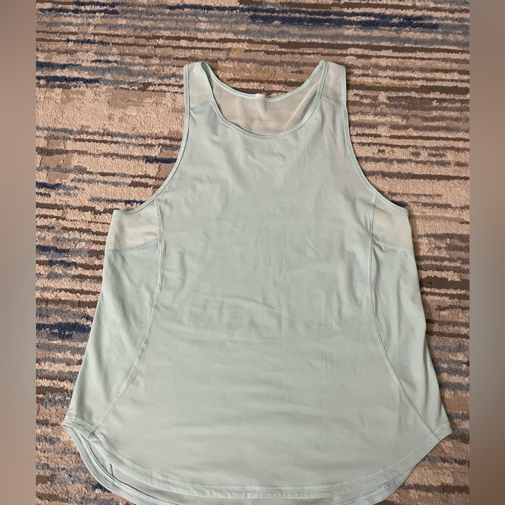 Lululemon shirt